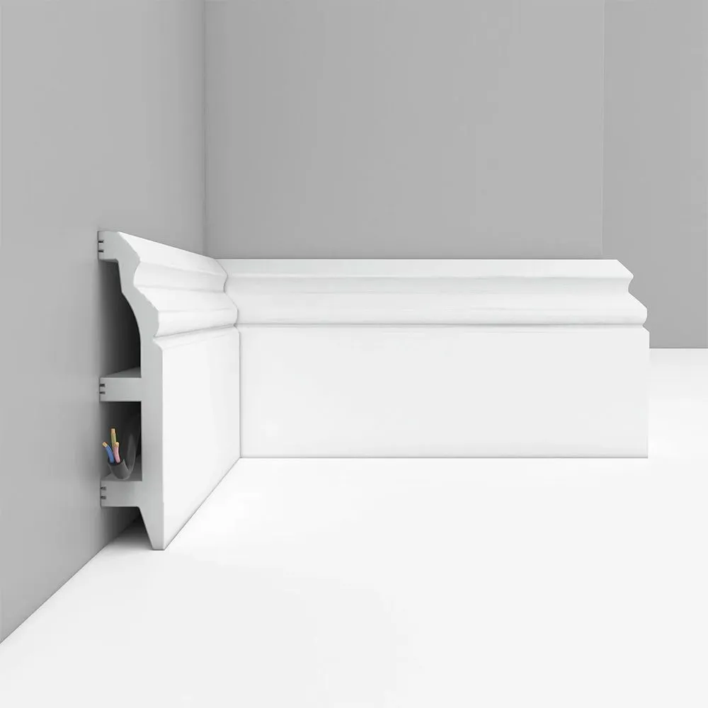 Плинтус напольный DECOMASTER D232 ДМ (100*22*2000мм)