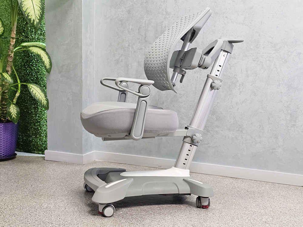 Детское кресло (серое) TK-D60