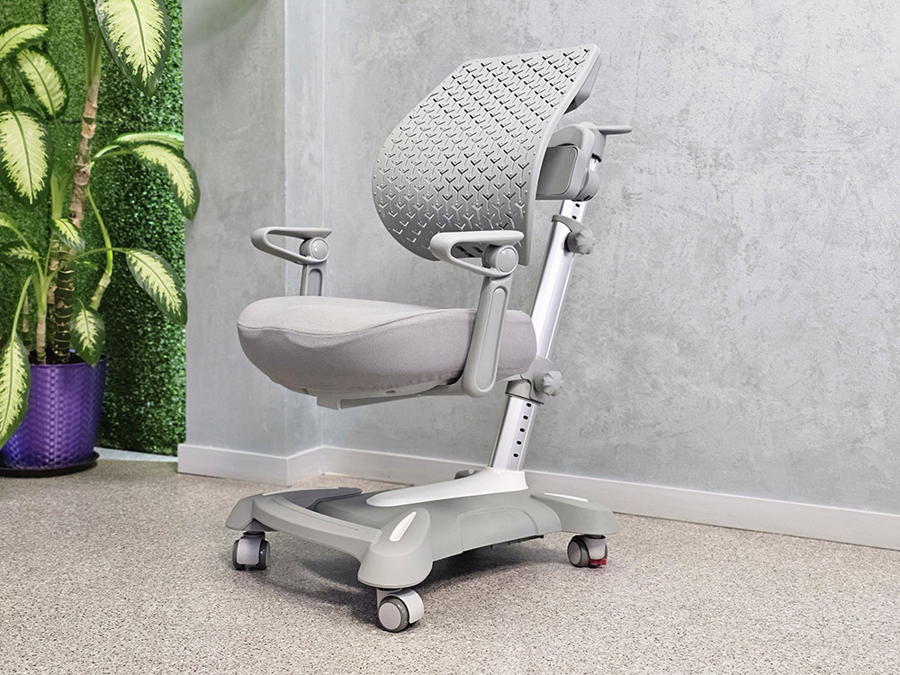 Детское кресло (серое) TK-D60