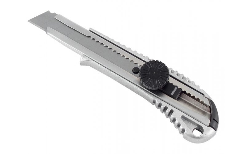 Нож Aiuminium-twist с винтовым фиксатором 18мм 19-0-312
